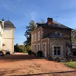 D'hotes Vichy : Chateau De 4*