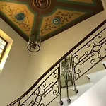 D'hotes Vichy : Chateau De Bed and Breakfast Charmeil
