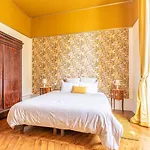 D'hotes Vichy : Chateau De Bed & Breakfast 4*