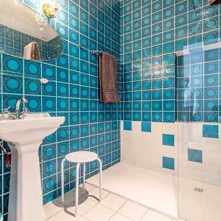 Chateau De Charmeil- Vichy D'hotes Oda ve Kahvaltı Charmeil