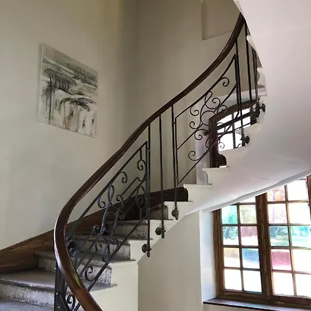 Chateau De Charmeil- Vichy D'hotes 4*