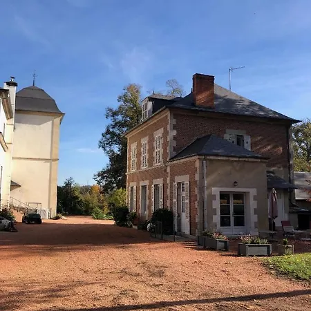 Chateau De Charmeil- Vichy D'hotes 4*