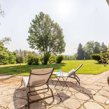 Chateau De Charmeil- Vichy D'hotes 4*