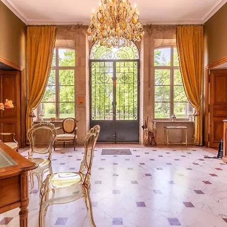 Bed & Breakfast Chateau De Charmeil- Vichy D'hotes