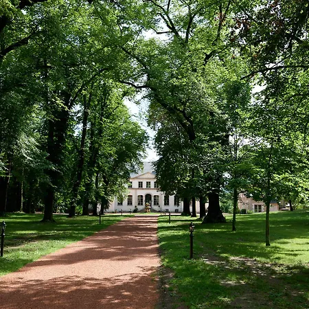Oda ve Kahvaltı Chateau De Charmeil- Vichy D'hotes Charmeil