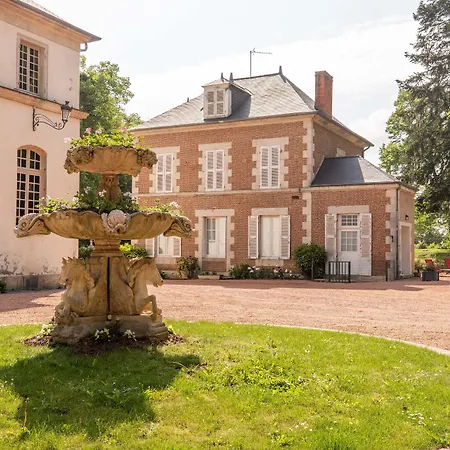 D'hotes Vichy : Chateau De Bed and Breakfast