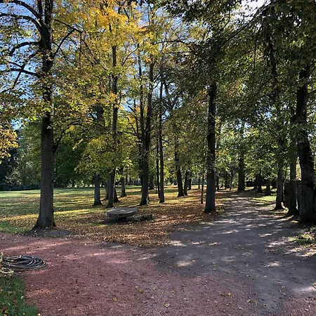 Chateau De Charmeil- Vichy D'hotes Bed and breakfast Charmeil