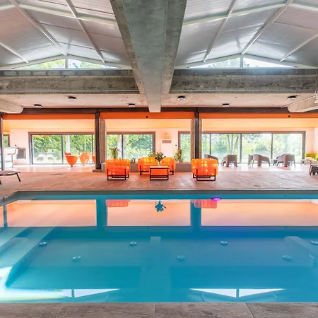 Chateau De Charmeil- Vichy D'hotes Oda ve Kahvaltı 4*