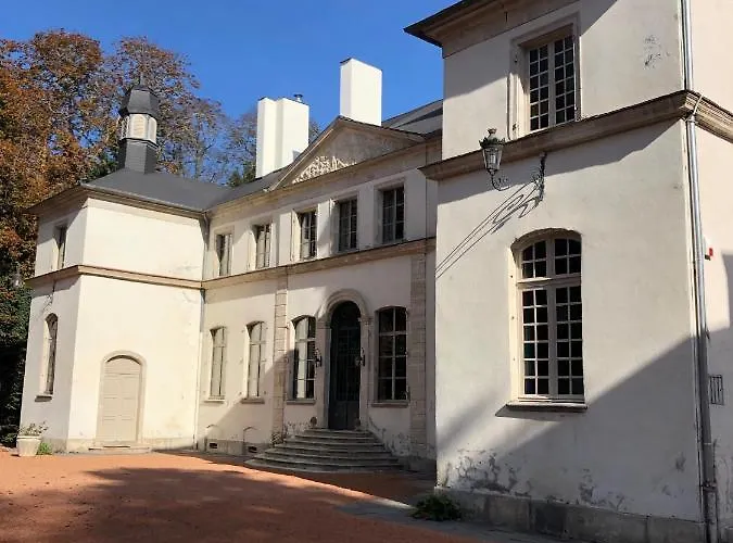 D'hotes Vichy : Chateau De 4*