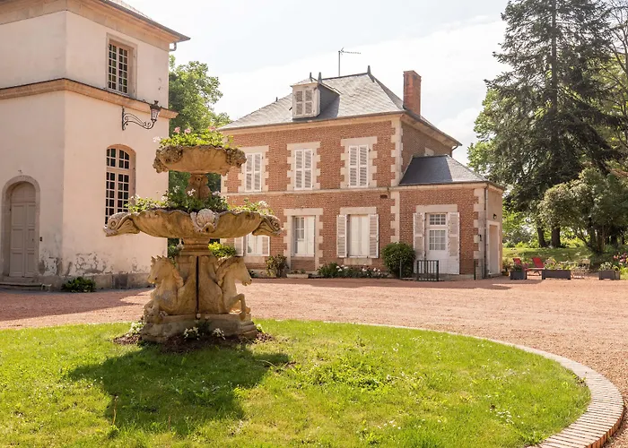 D'hotes Vichy : Chateau De Bed & Breakfast